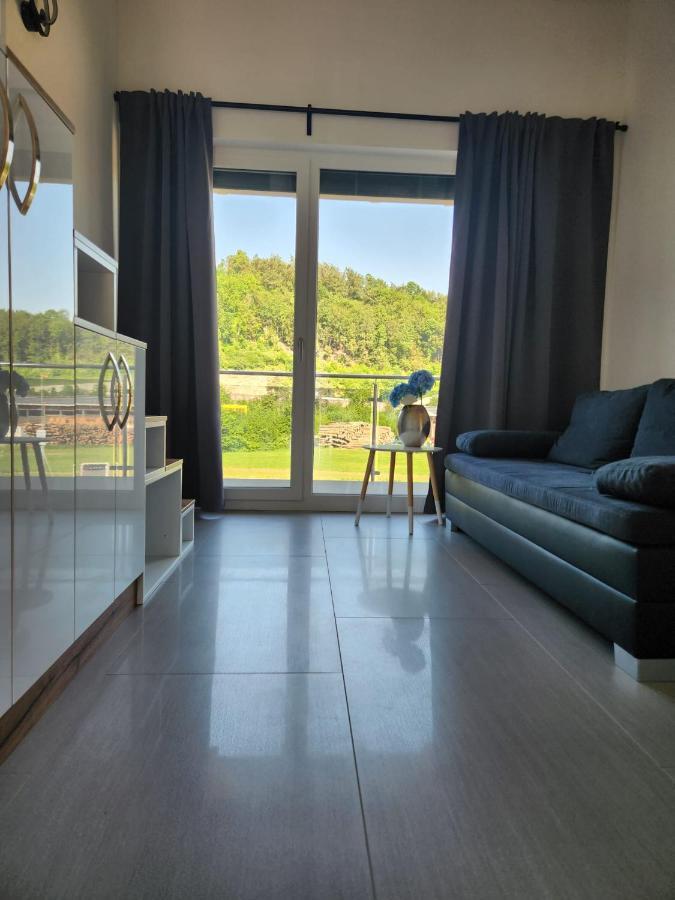 Aaki Apartment Diegten Luaran gambar